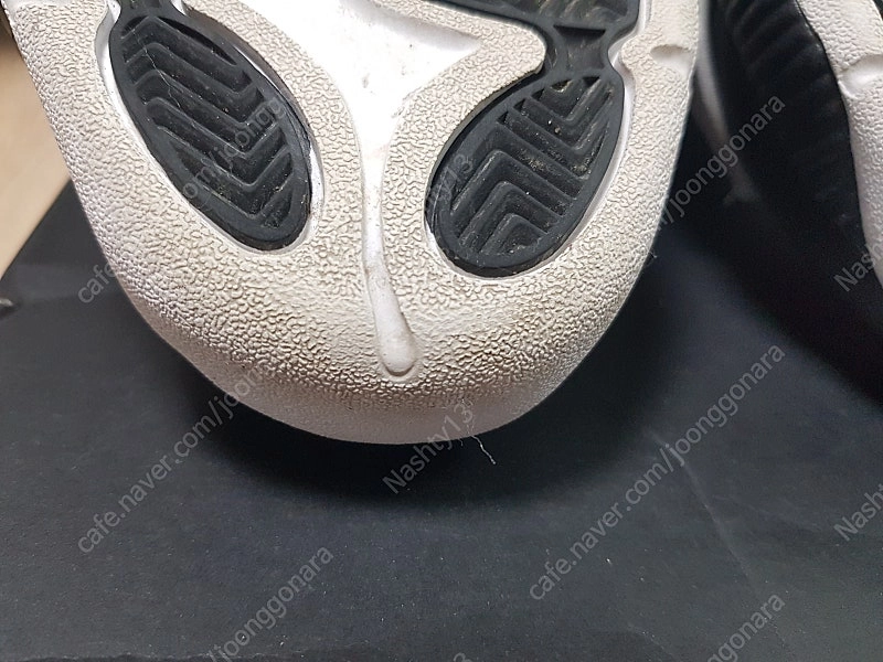 나이키 에어 조던 점프맨 팀2 농구화 흰검파 275mm 이미지