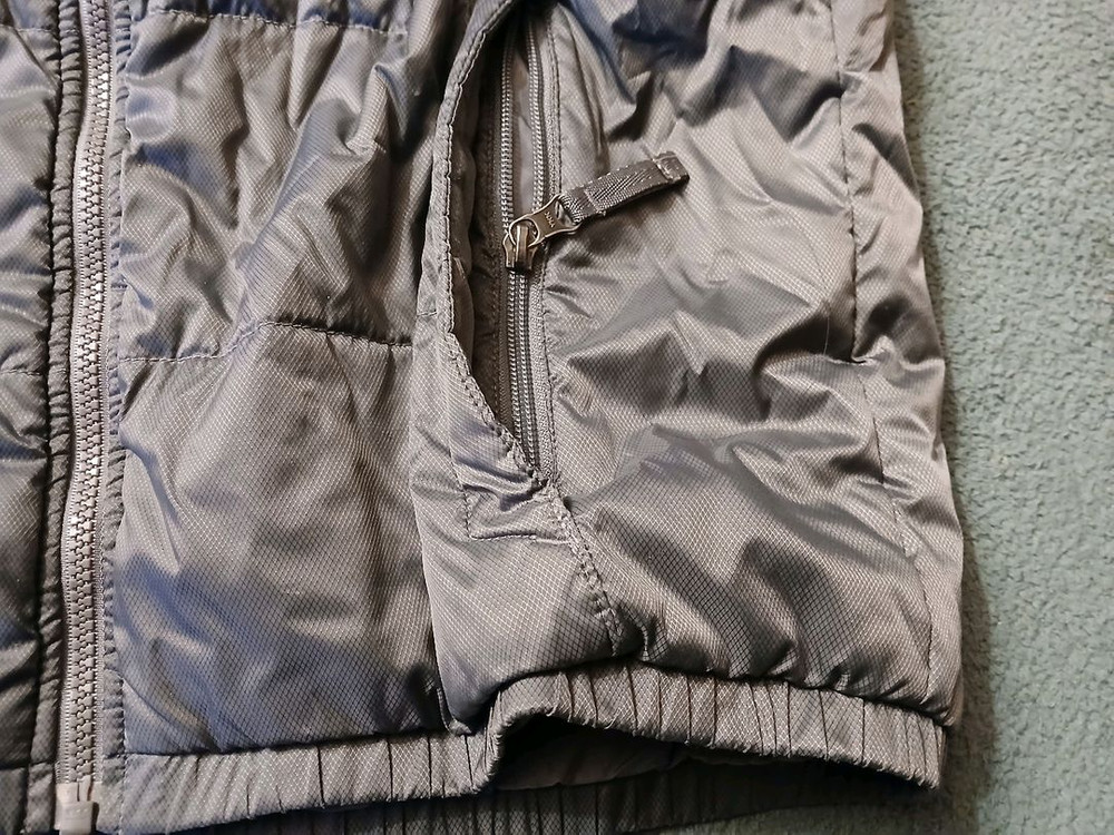 노스페이스 내피 경량 패딩 팝니다 이미지