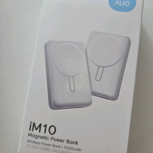 알리오 iM10 맥세이프 보조배터리