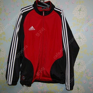 아디다스 바람막이 자켓 팝니다 이미지