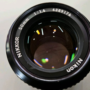 A급> 니콘 mf 50mm F1.4 필름카메라렌즈 수동렌즈 50.4 필카 FM2 단렌즈 이미지