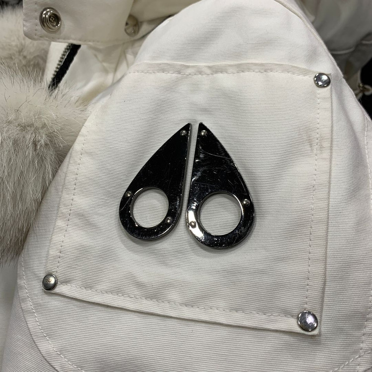 무스너클 여성 스노우 화이트 비버 거위털 구스다운 숏 패딩 자켓 MK2558LJ (S) 이미지