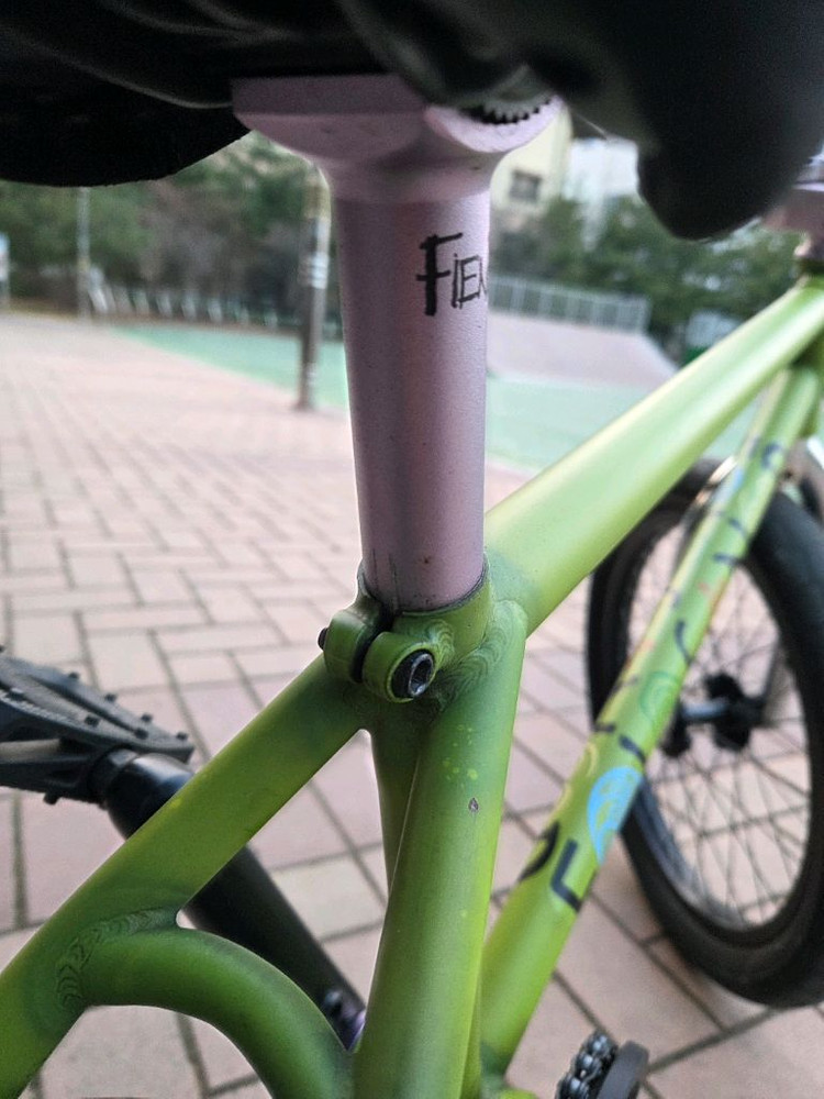 Fiend 풀커스텀 bmx 이미지
