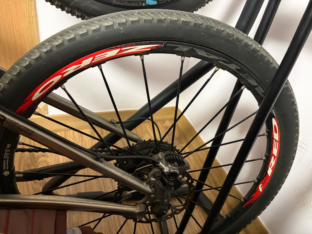 라이트 스피드 티타늄 MTB 자전거 이미지
