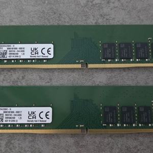 킹스톤 데스크탑 용 DDR4 3200 16GB 2개 (총 32GB) (단면, 하이닉스 칩) RAM 판매합니다 이미지