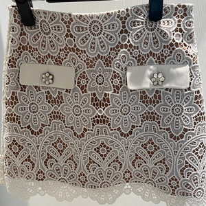 셀프포트레이트 S 자라 산드로 타임 마인 자크뮈스 산드로 마쥬 가니 리포메이션 미우미우