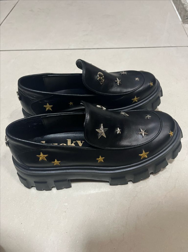 럭키슈에뜨 별 장식 로퍼 240사이즈 이미지