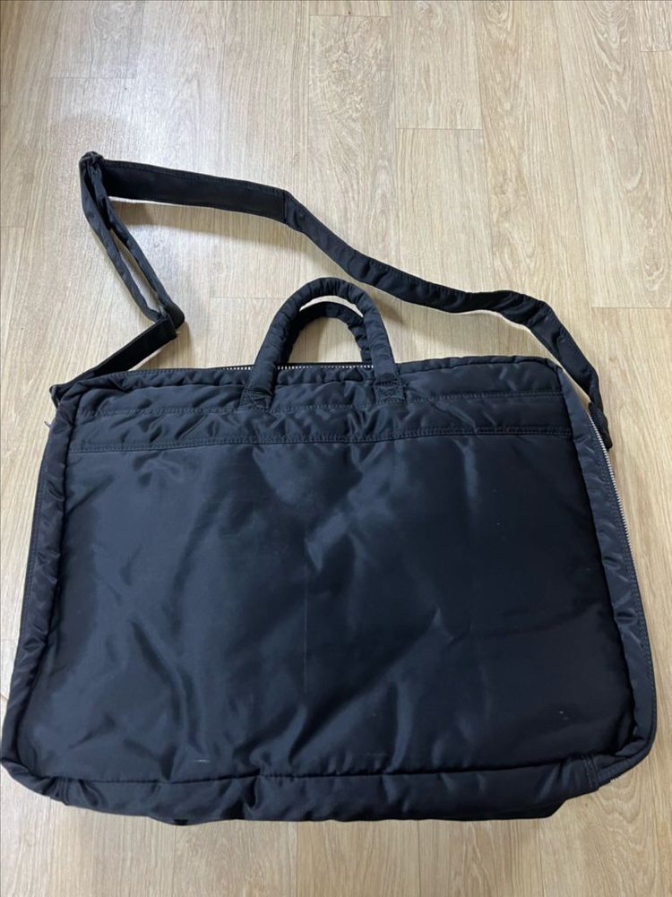 요시다 포터 탱커 2way 오버나이트 브리프케이스 블랙 622-79309 이미지