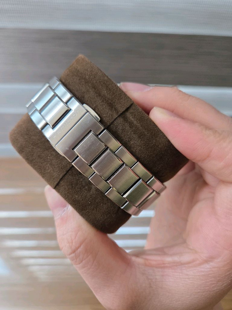 해밀턴 브로드웨이 오토매틱 시계 이미지