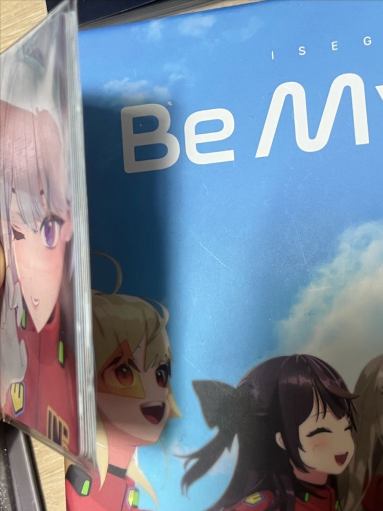 이세계아이돌 쿠션 기타 굿즈 판매합니다 이미지