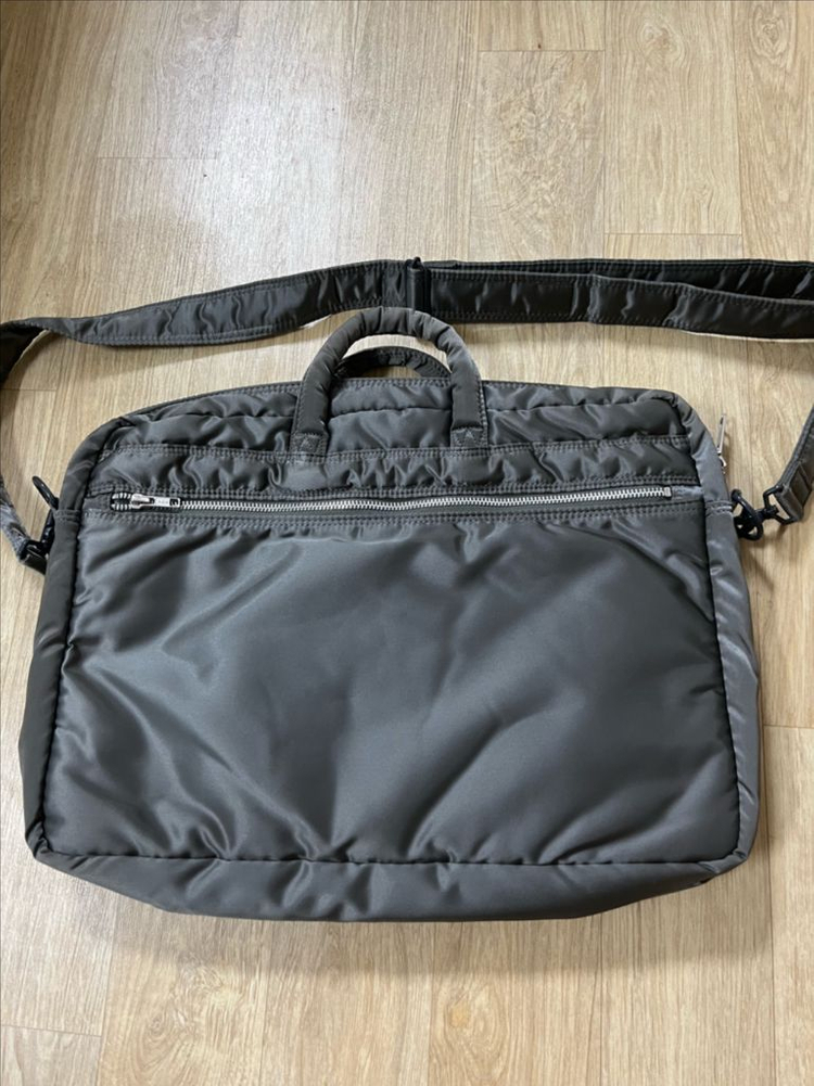 요시다 포터 탱커 2way 브리프케이스 실버그레이 622-79311 이미지