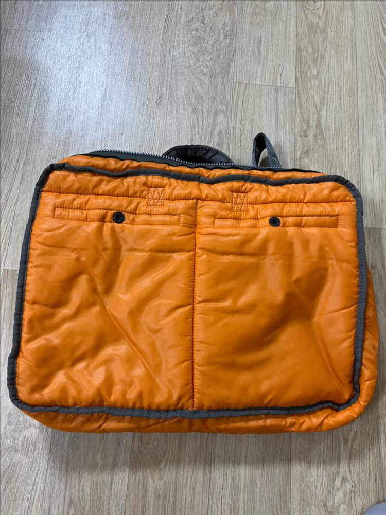 요시다 포터 탱커 2way 브리프케이스 실버그레이 622-79311 이미지