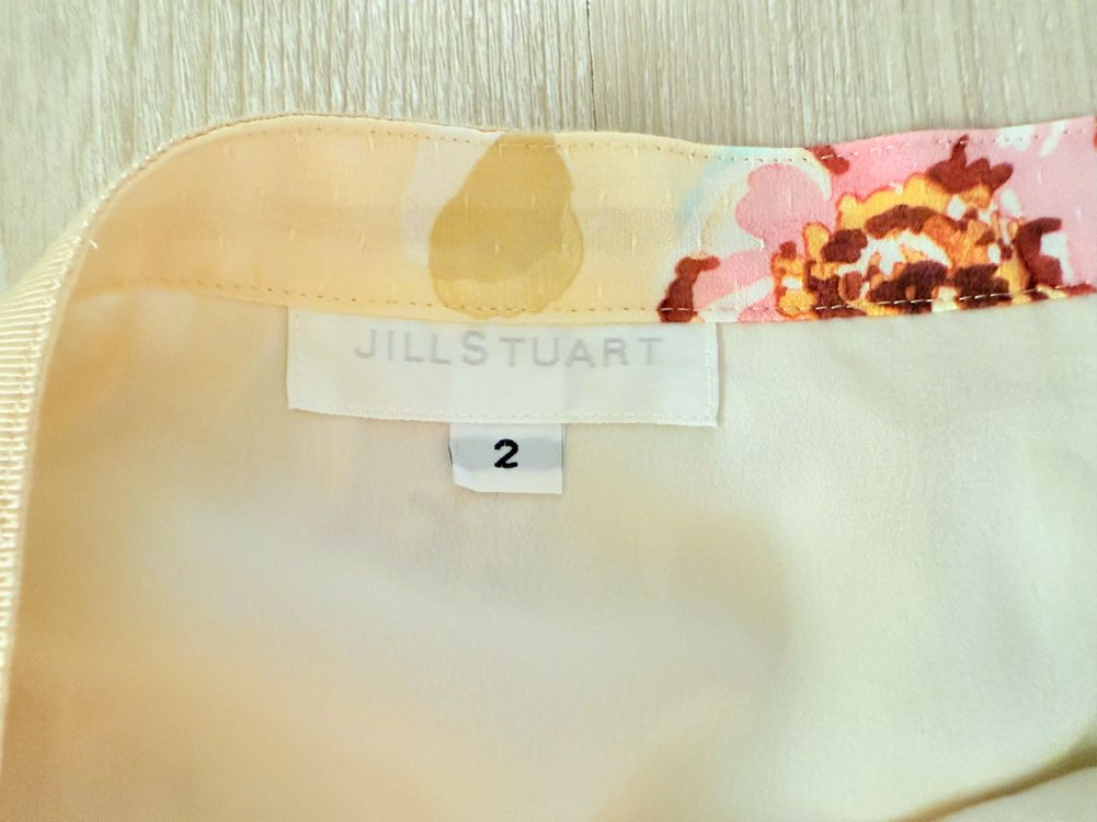 정품 JILL STUART 질 스튜어트. 언발란스 플라 이미지