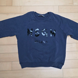 MSGM 맨투맨.정품입니다.네이비컬러.- XL