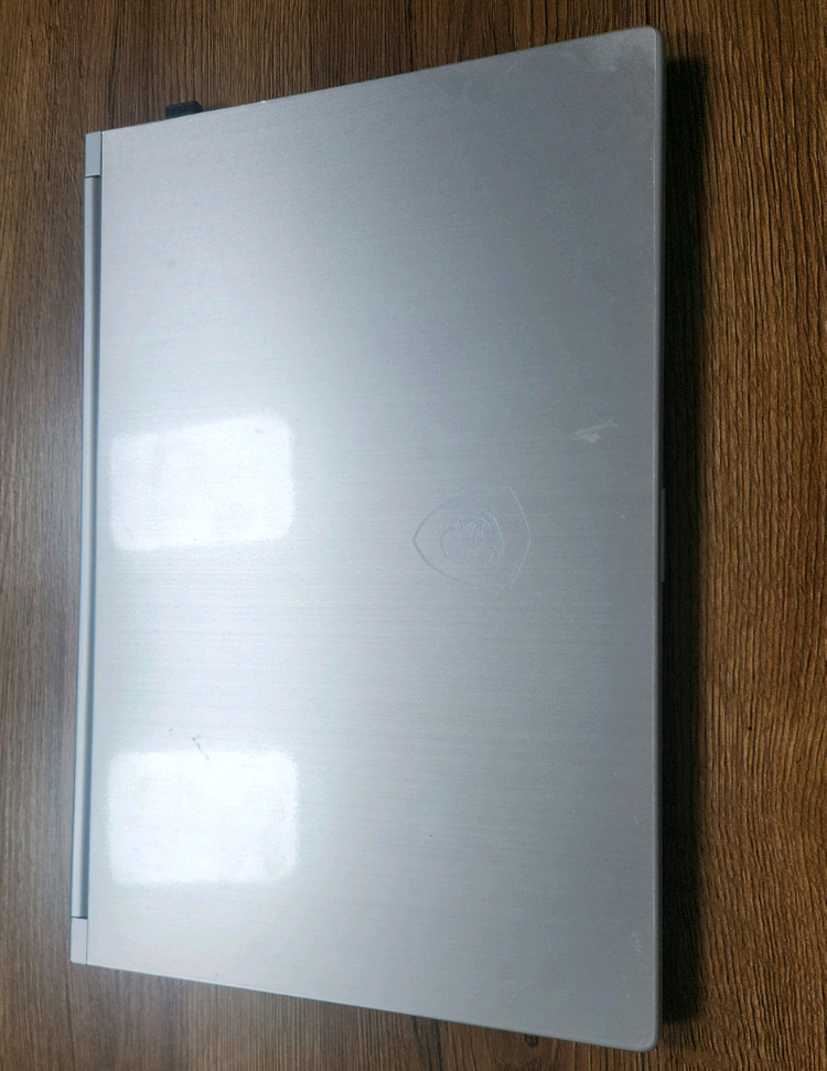 1.19kg gtx1050 MSI PS42 8rc 초경량 게이밍노트북--2