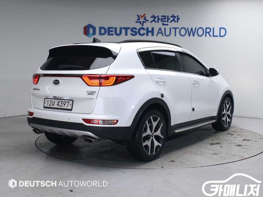 [기아]스포티지 4세대 (QL) 디젤 2.0 2WD 노블레스 스페셜 #3월급매 이미지