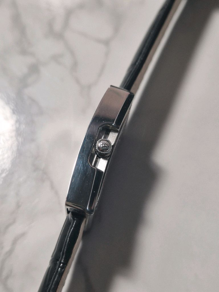 에르메스 HERMS H 아워 BE1.210 스몰 쿼츠--2