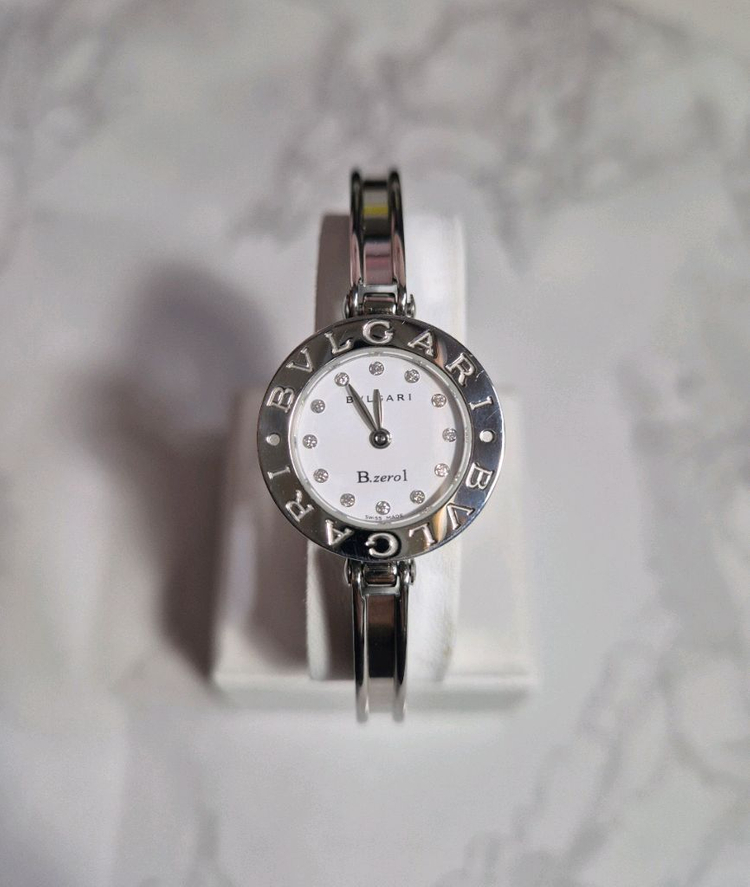 불가리 비제로원 12P 다이아 여성시계--0