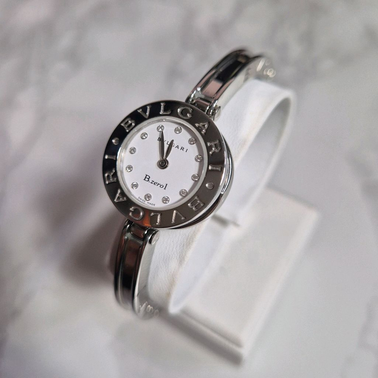 불가리 비제로원 12P 다이아 여성시계--2