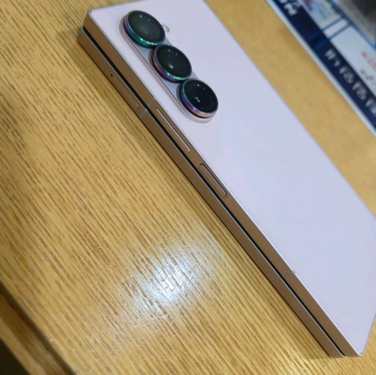 갤럭시 Z폴드6 256G(택배포함) 이미지