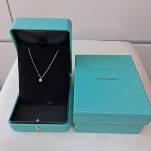티파니 2.6부 다이아 솔리테어 플래티늄 목걸이 이미지