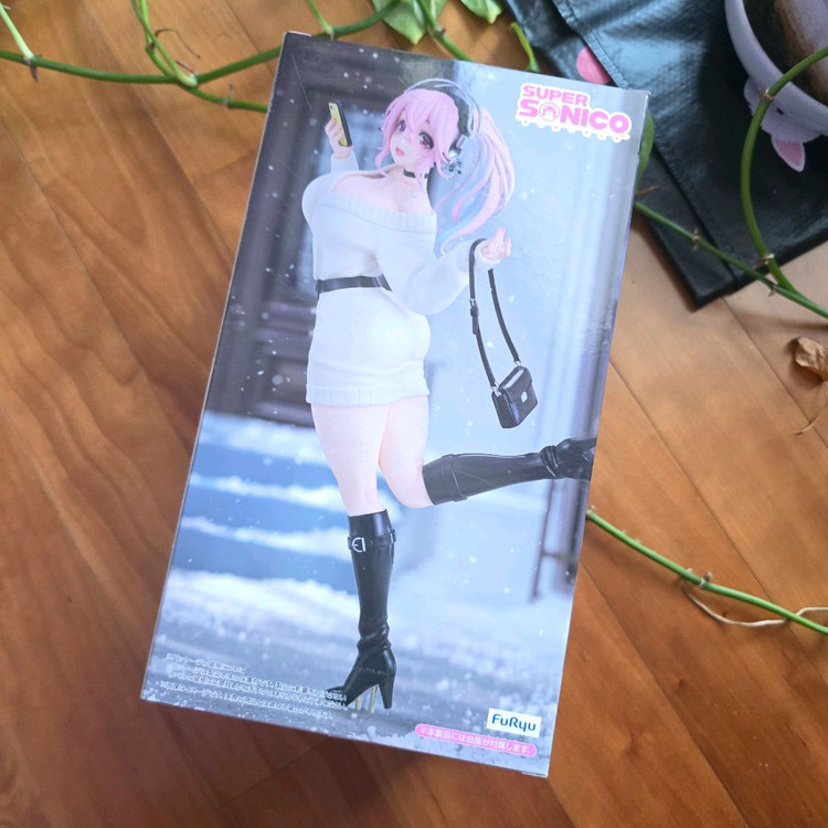 슈퍼 소니코 윈터 메모리 피규어- New 이미지