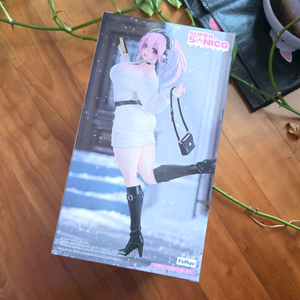 슈퍼 소니코 윈터 메모리 피규어- New 이미지