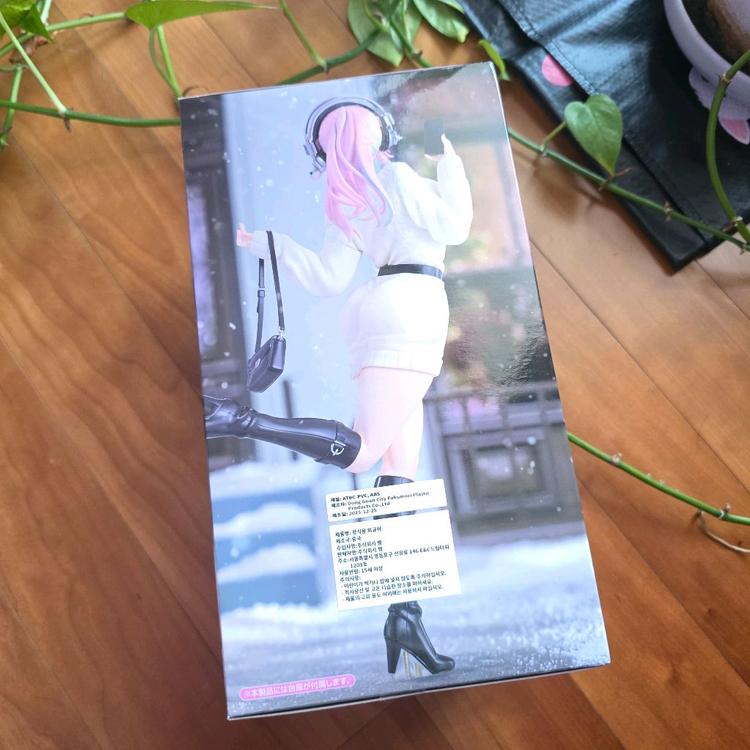 슈퍼 소니코 윈터 메모리 피규어- New 이미지