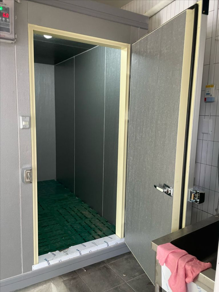 저온저장고 저온창고 냉장창고 약 1.3평 이미지
