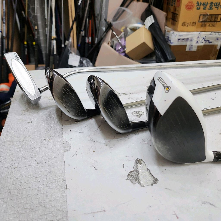 21만 테일러메이드 아이언 등 남성용 중고골프채 풀세트 이미지