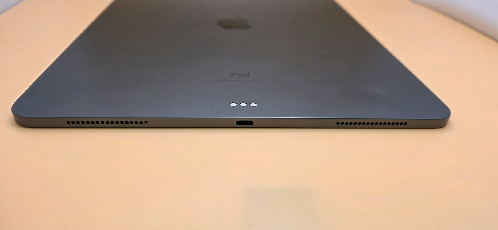 아이패드프로 12.9.4세대 256기가 94프로--2