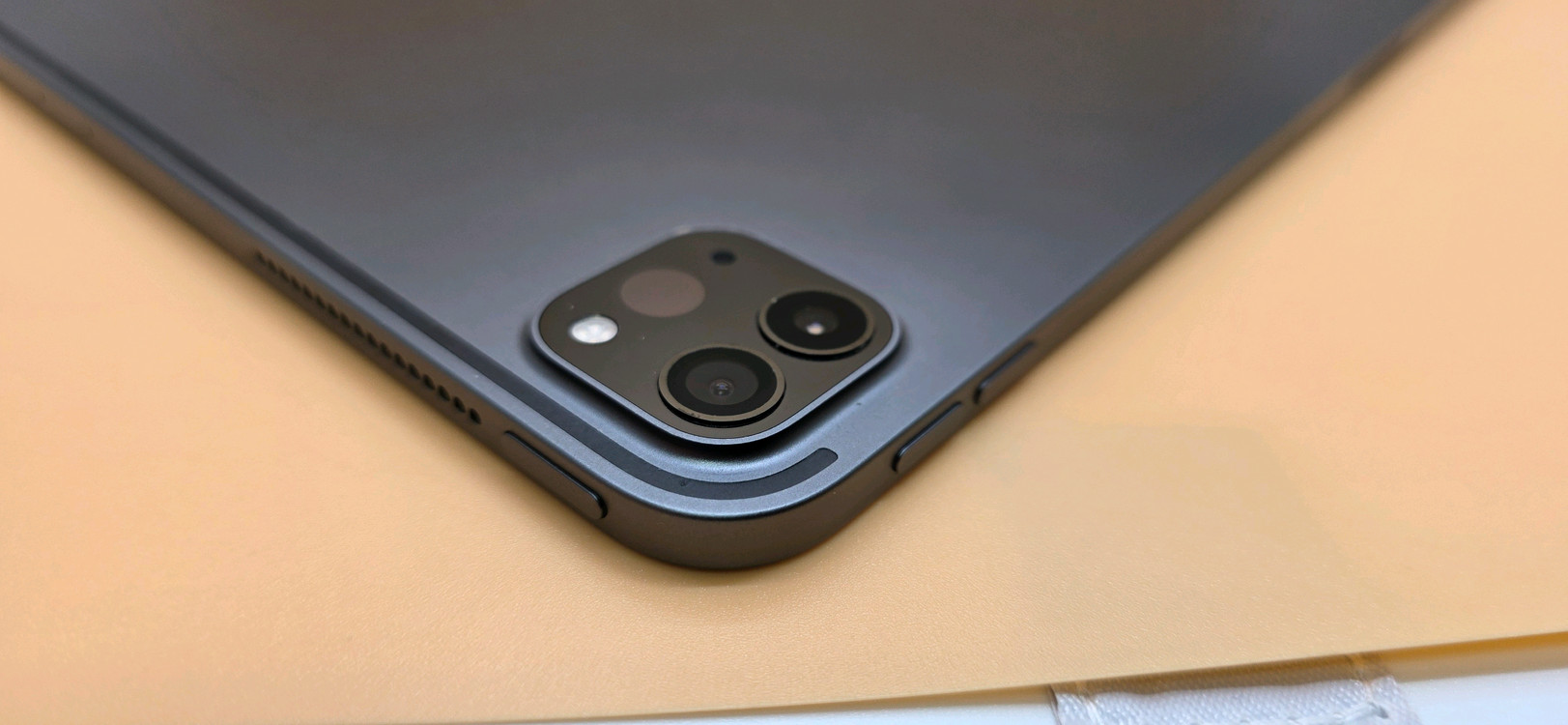 아이패드프로 12.9.4세대 256기가 94프로--3