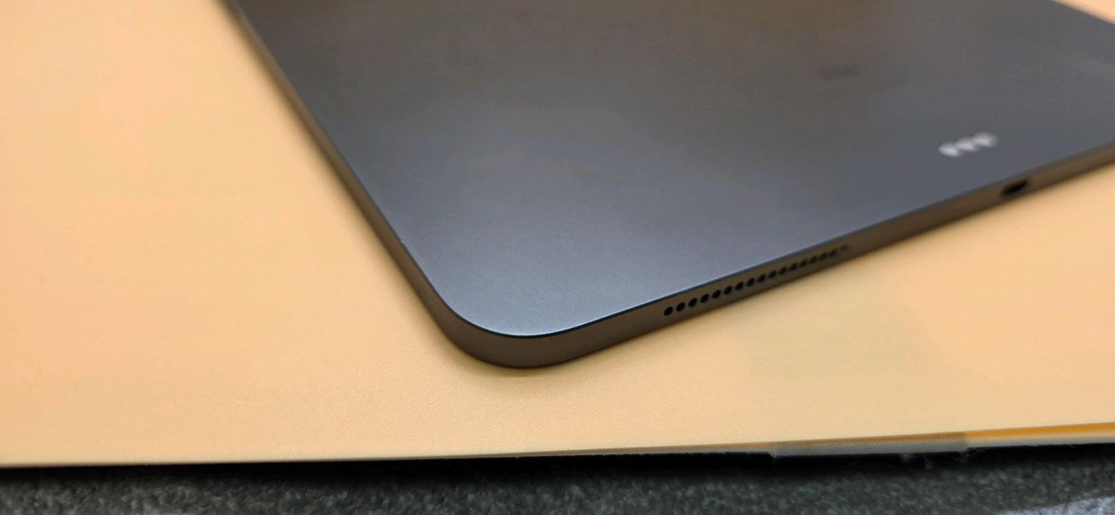 아이패드프로 12.9.4세대 256기가 94프로--6