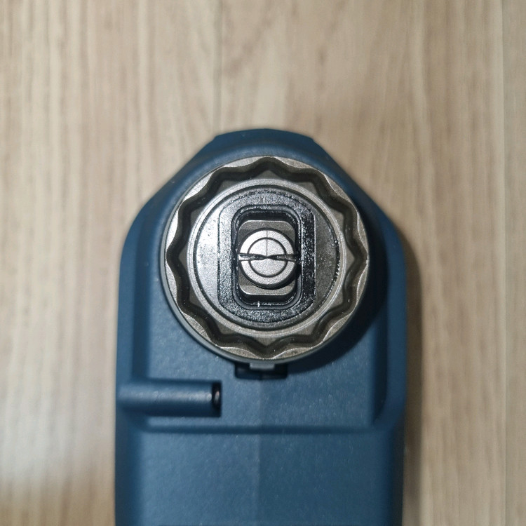 보쉬 멀티컷터 GOP18V-34 이미지