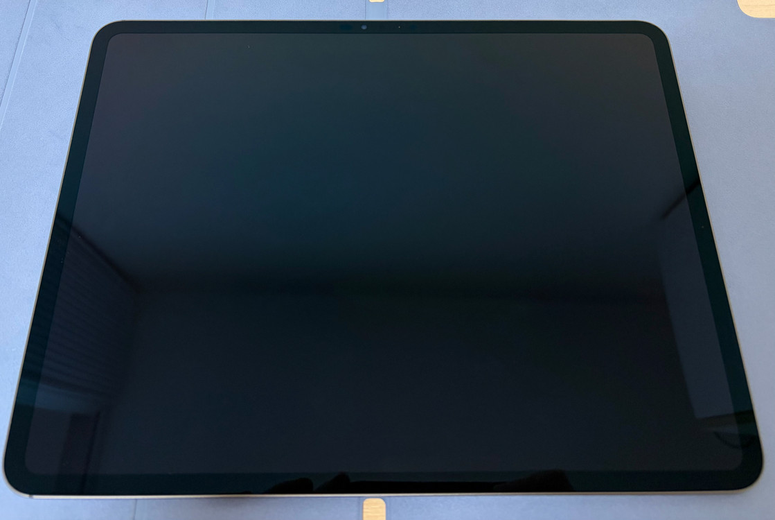 아이패드 프로 13 M4 + 애플펜슬 프로 + 스마트 폴리오 정품--1