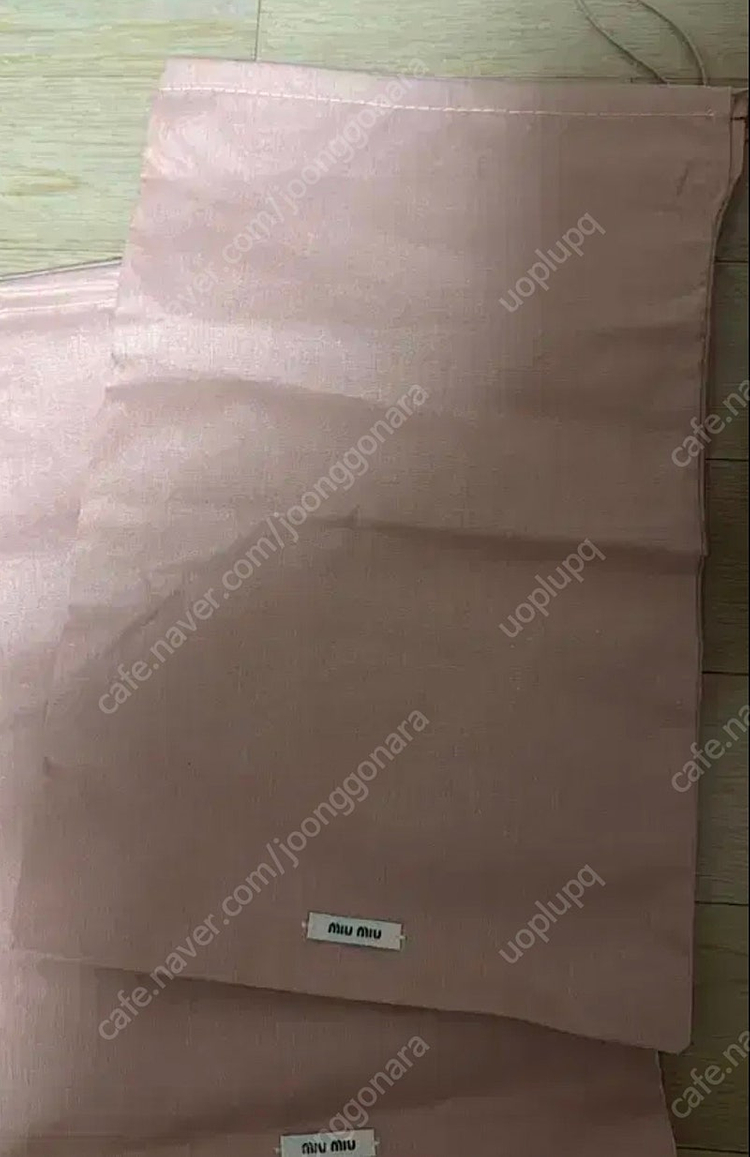 (새상품)미우미우 구두 glitter pump 이미지