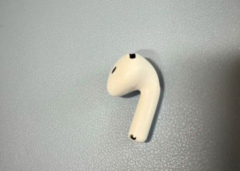 기본형 에어팟4세대 오른쪽 유닛 한쪽 (노캔x)모는기능--1