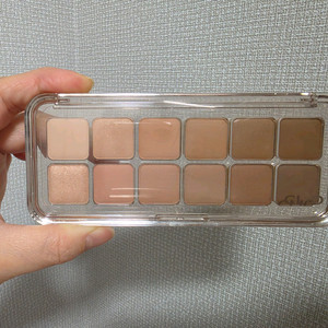 클리오 아이쉐도우 파렛트 08라떼는선임 (계좌거래)