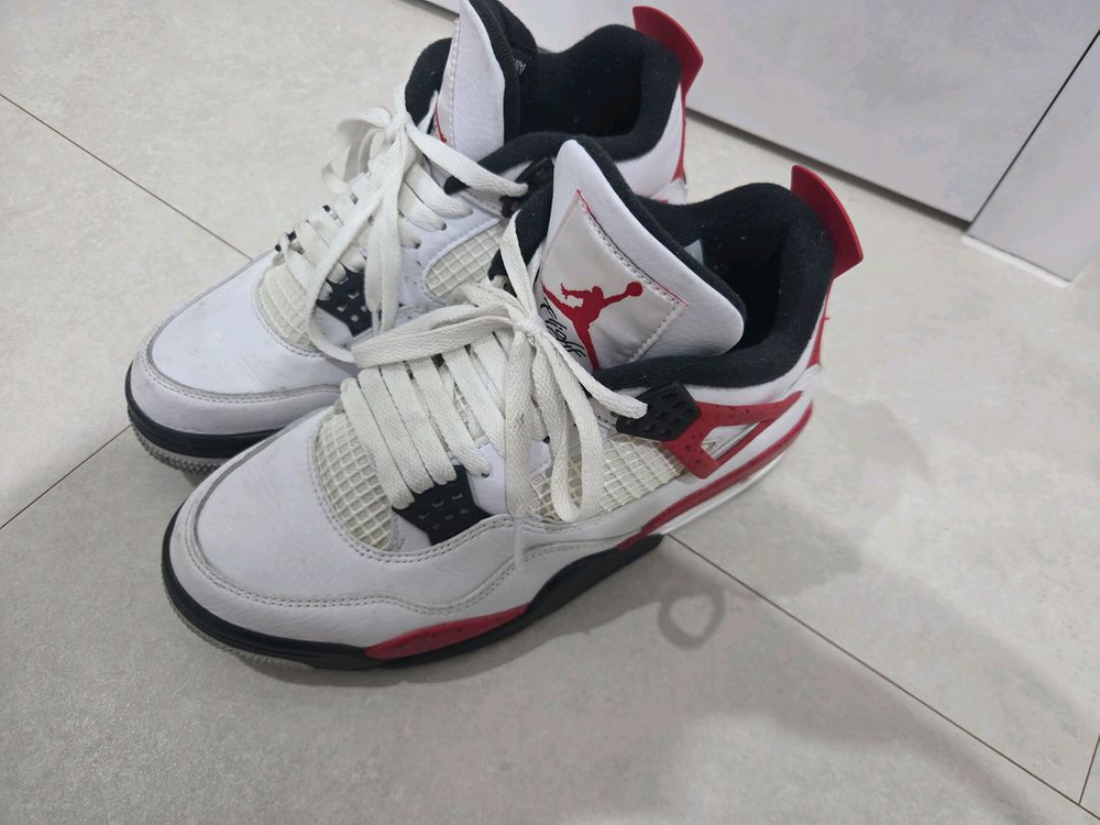 조던 4 레드 시멘트 255, 조던 1 미드 그레이250,조던1 하이유니버시티블루250 이미지