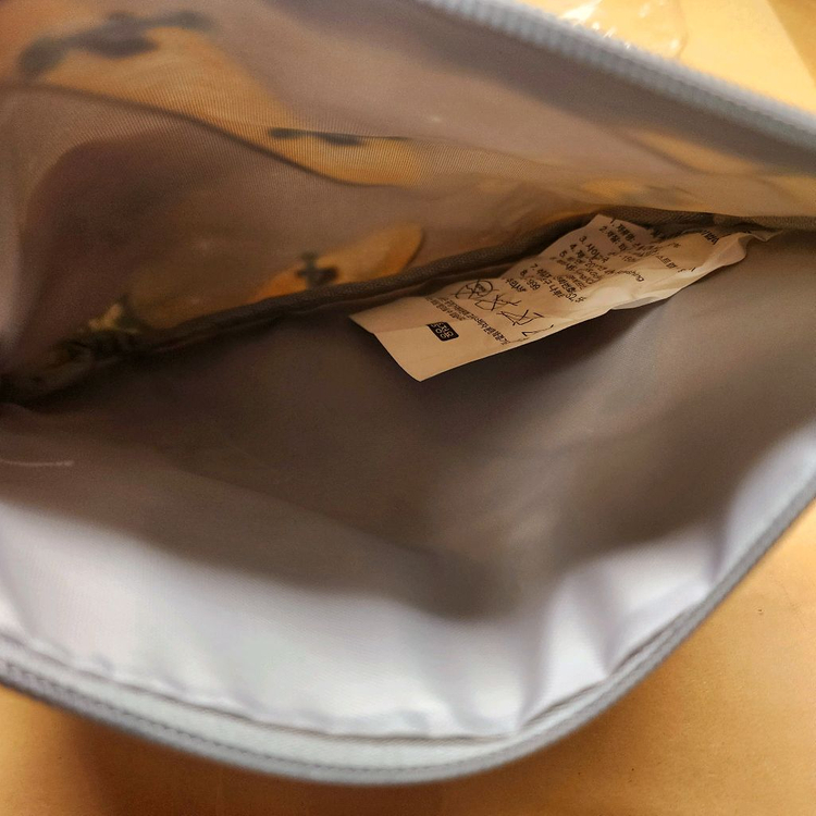 카시나 x 스프라이트 파우치 한정판 새제품. 이미지