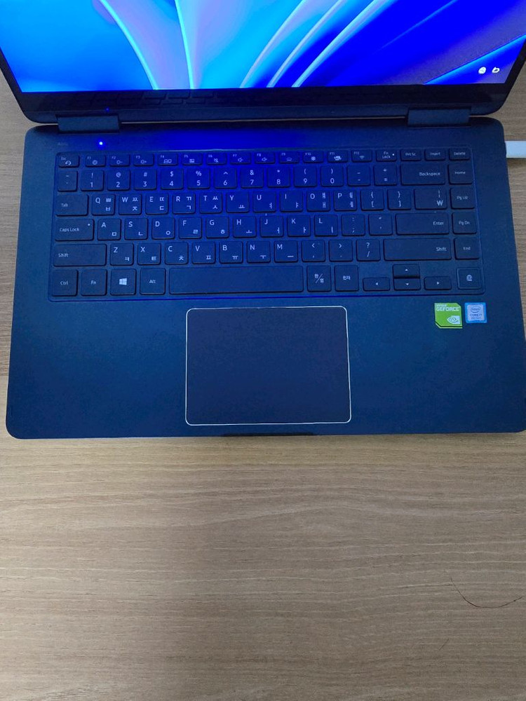 삼성노트북9 i7 올인원 랩탑 이미지