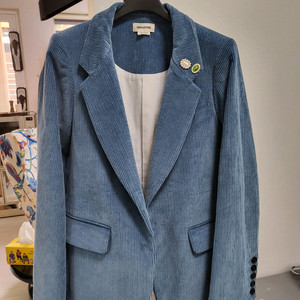 (정품상태굿!)자딕앤볼테르 블루 코듀로이 자켓 36