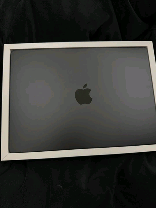 애플 맥북 14 프로 M5 스페이스 그레이 개봉--1