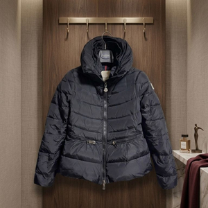 몽클레어 미리엘 숏패딩 자켓 2 이미지