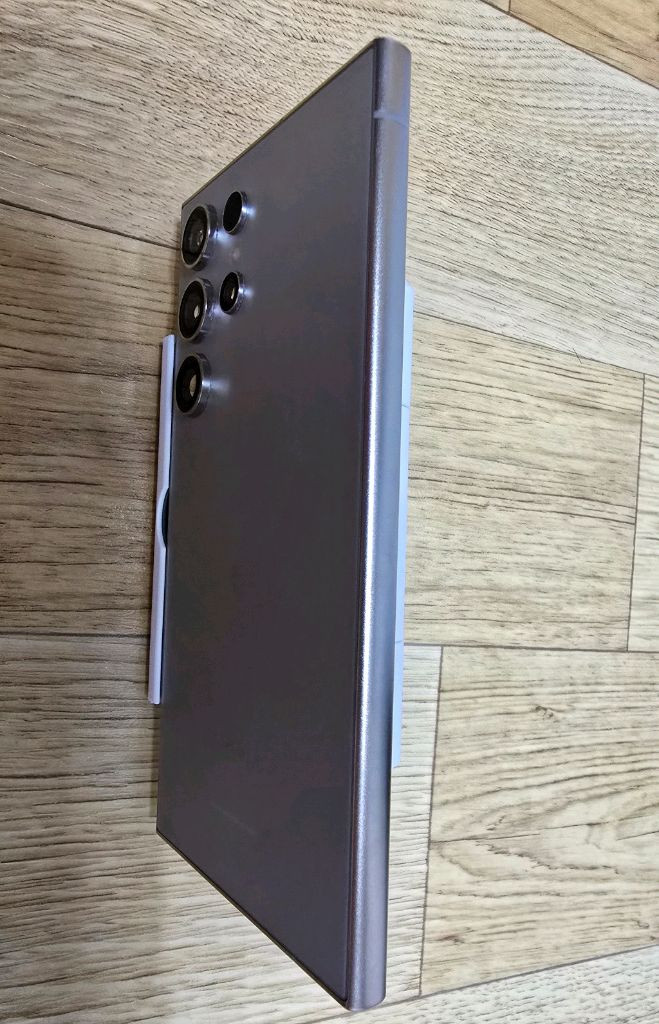 갤럭시 S24 울트라 자급제 삼성센터수리 SS급 512G--4