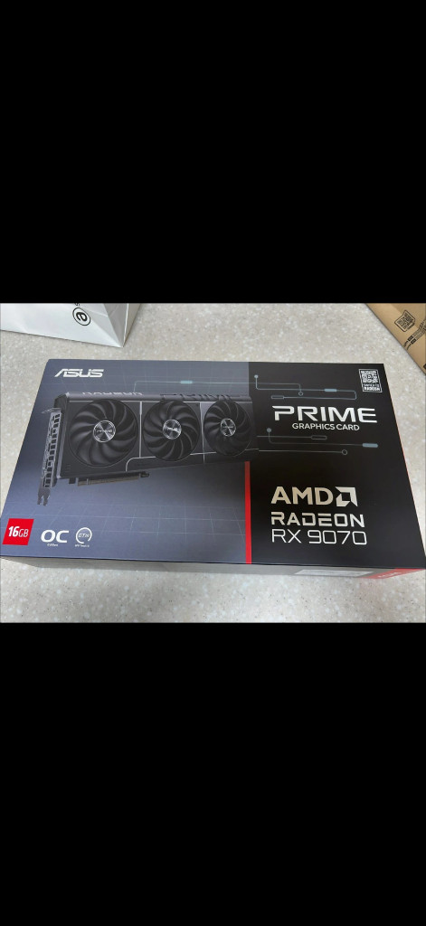 라데온 RX 9070 OC 그래픽카드--0