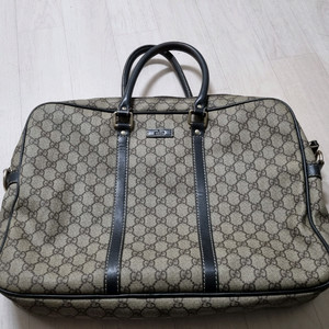 구찌 서류 노트북 가방 팝니다