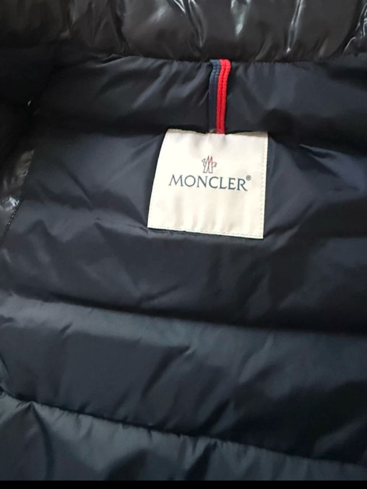 몽클레어 키즈 패딩조끼 8세 이미지