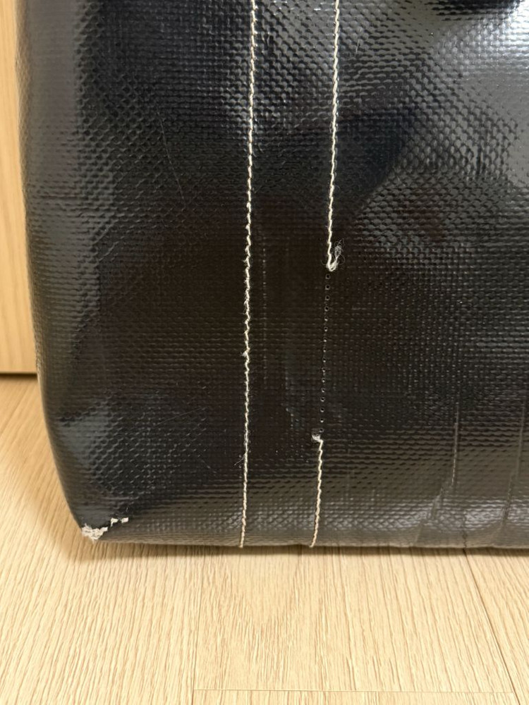 프라이탁 리랜드 올블랙 구버전 이미지