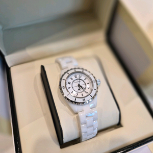 샤넬시계 저렴하게 팔아요 !!